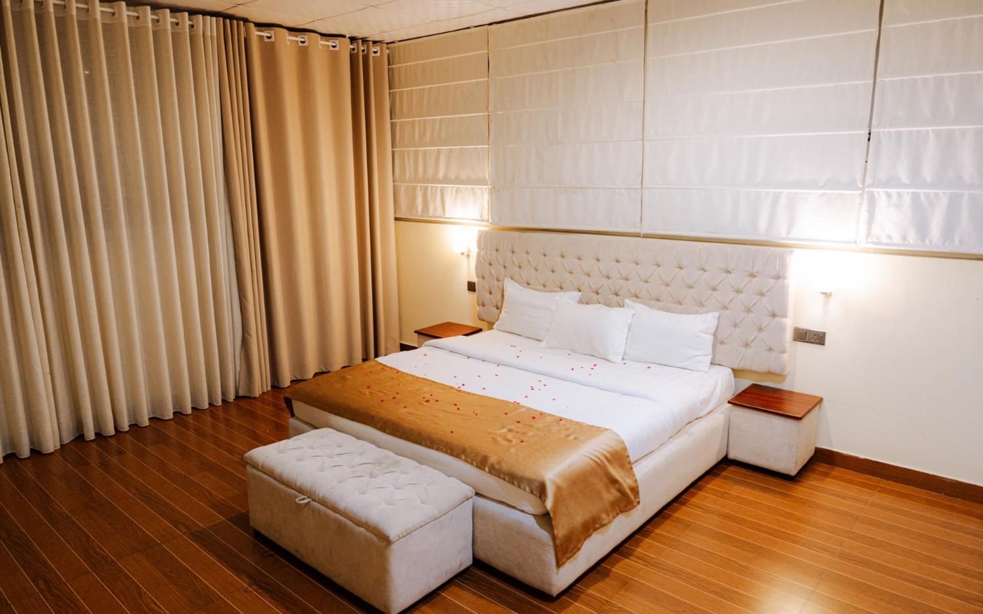 Royal Retreat ,Kandy Luaran gambar