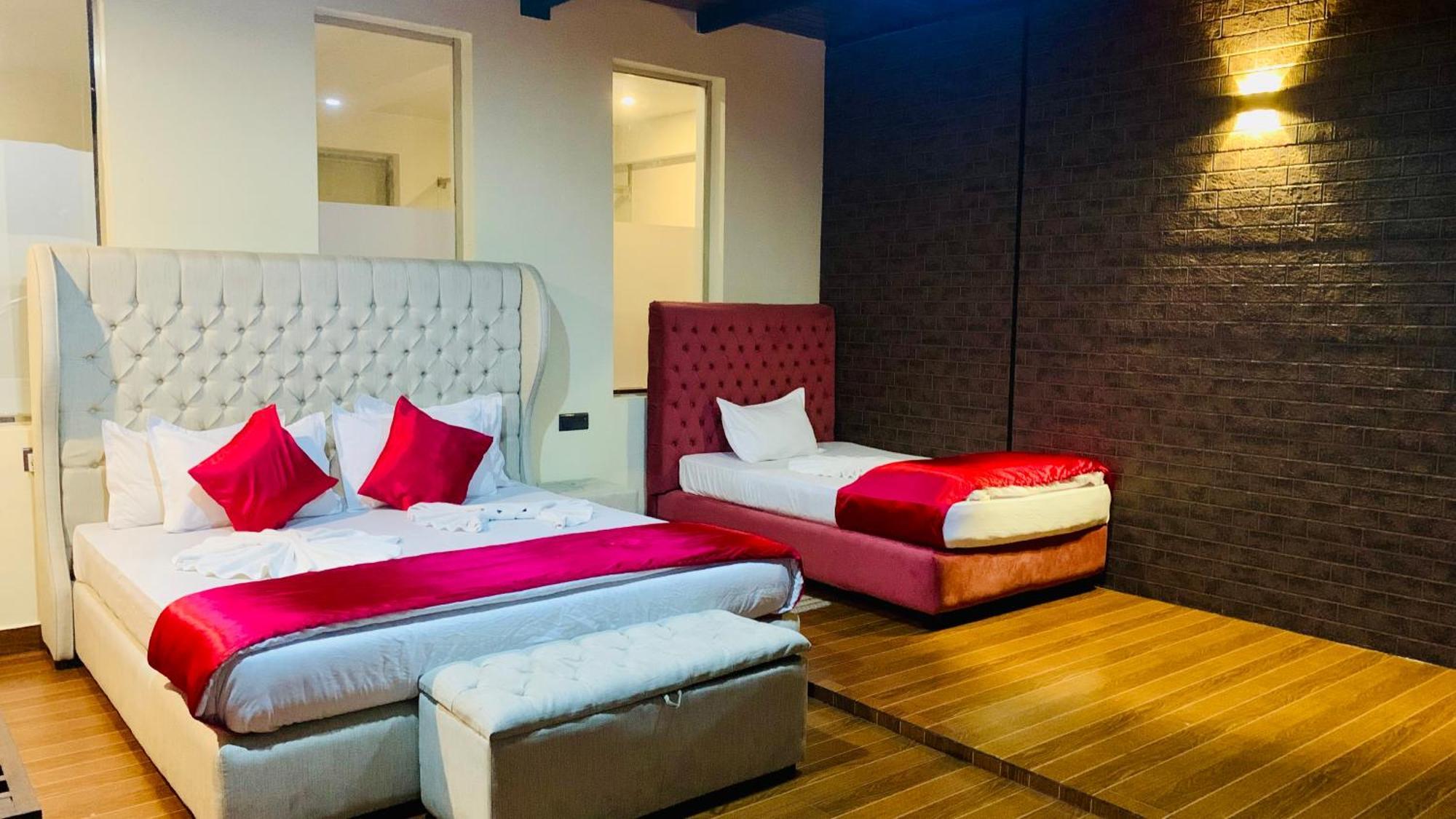Royal Retreat ,Kandy Luaran gambar